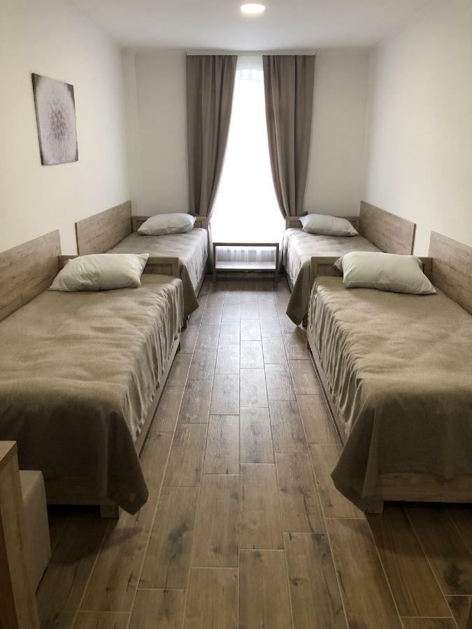 Hotel Bonus コロムィーヤ 部屋 写真